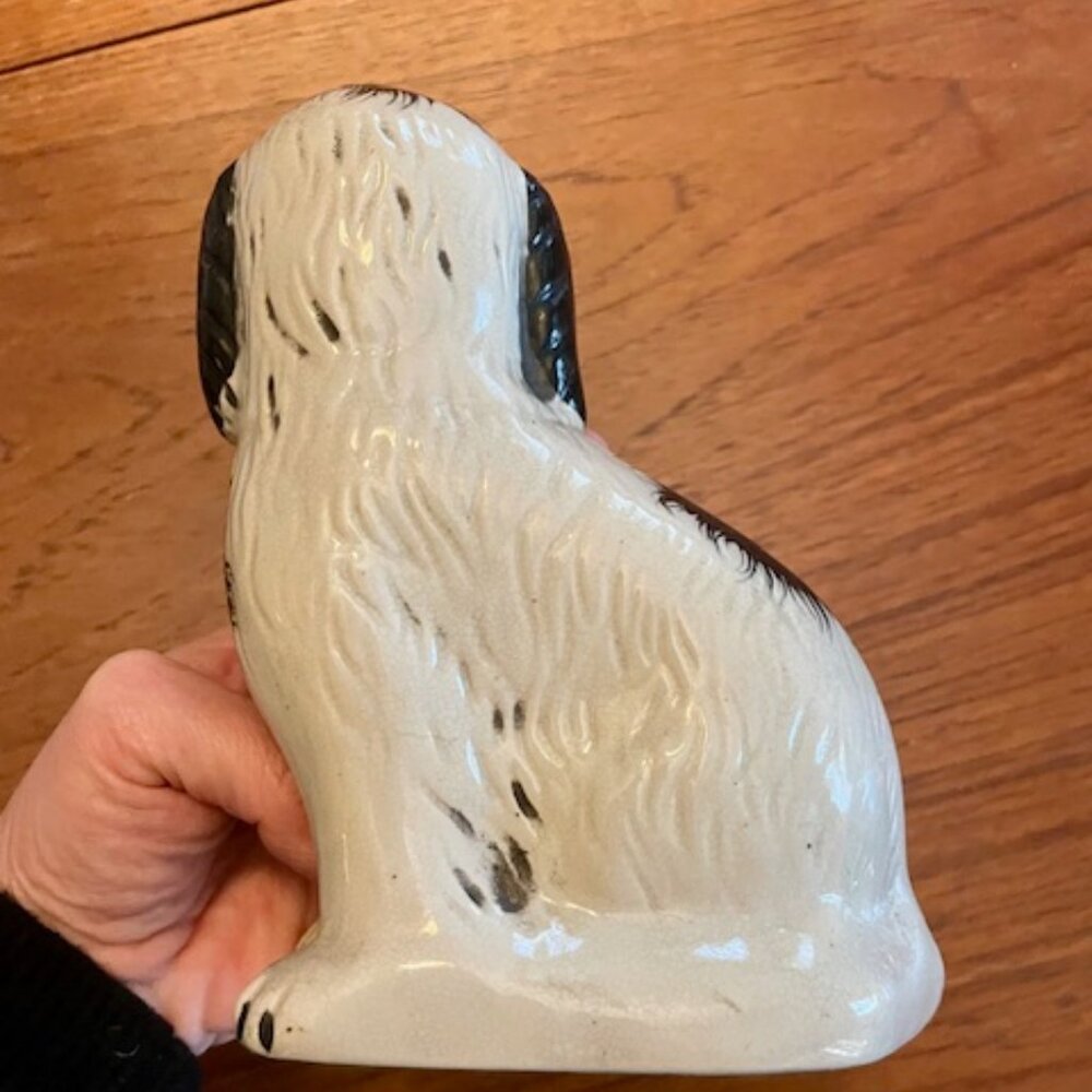 Vintage Staffordshire Blk & Wht Spaniel Dog Figurine - Picture 7 of 11